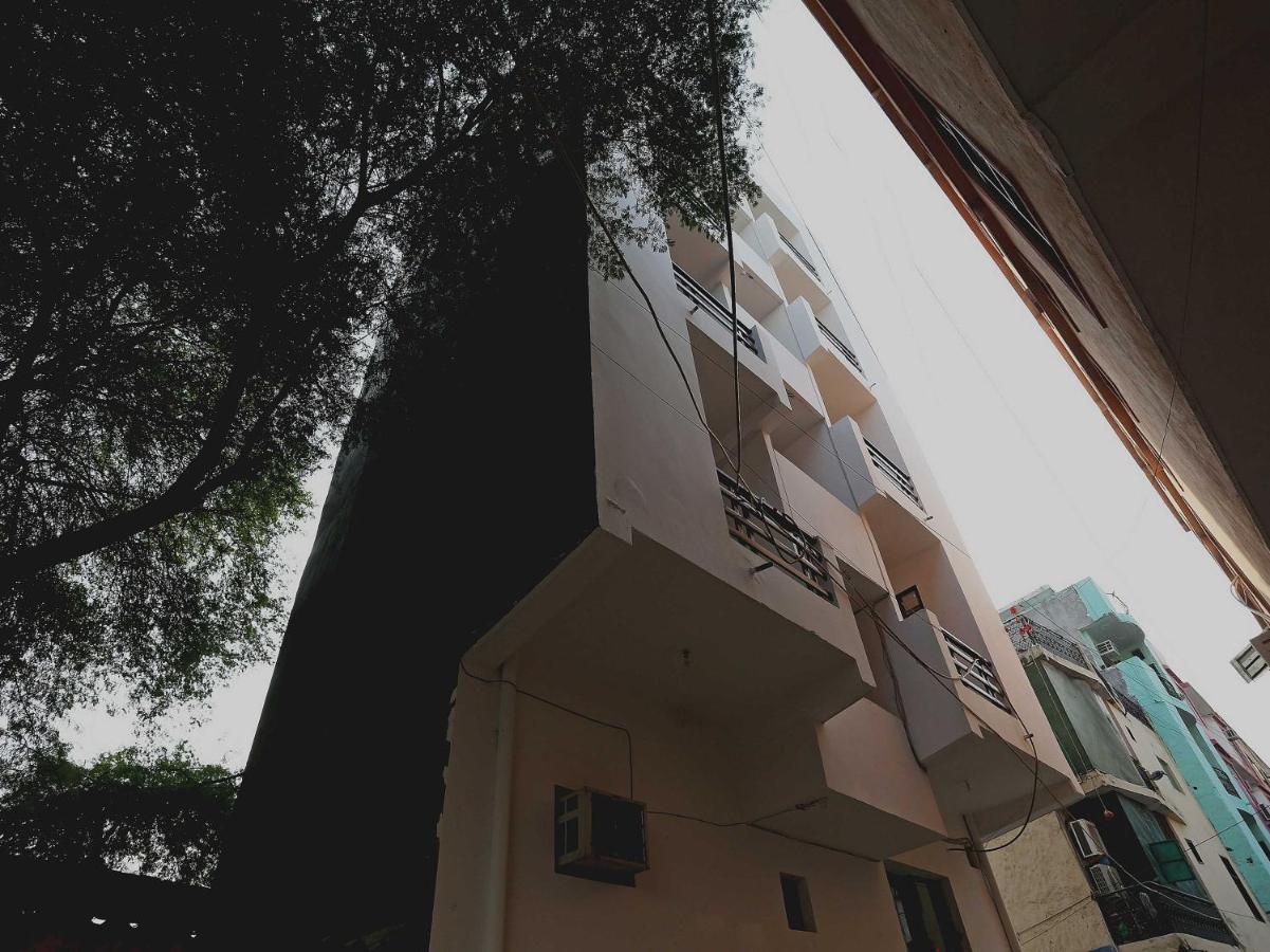 Hotel O Anshu B&B Yeni Delhi Dış mekan fotoğraf